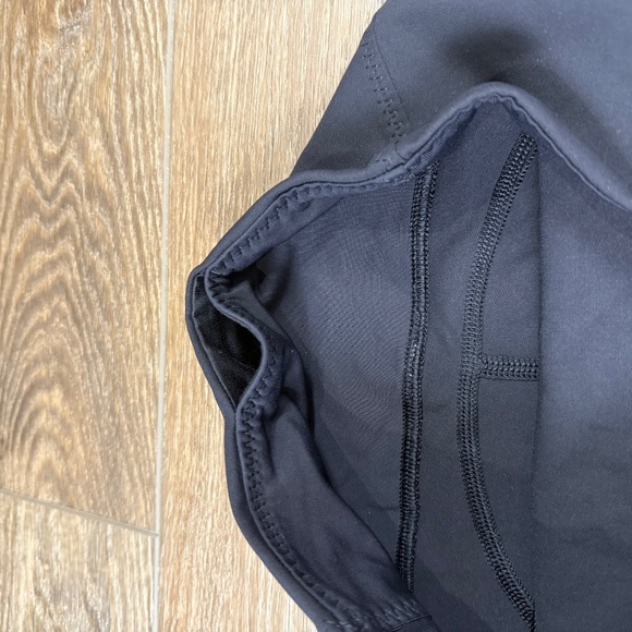 Lululemon All The Right Places Cropped Leggings Navy Blue, High-Rise 23" Sz 6 - Picture 9 of 10